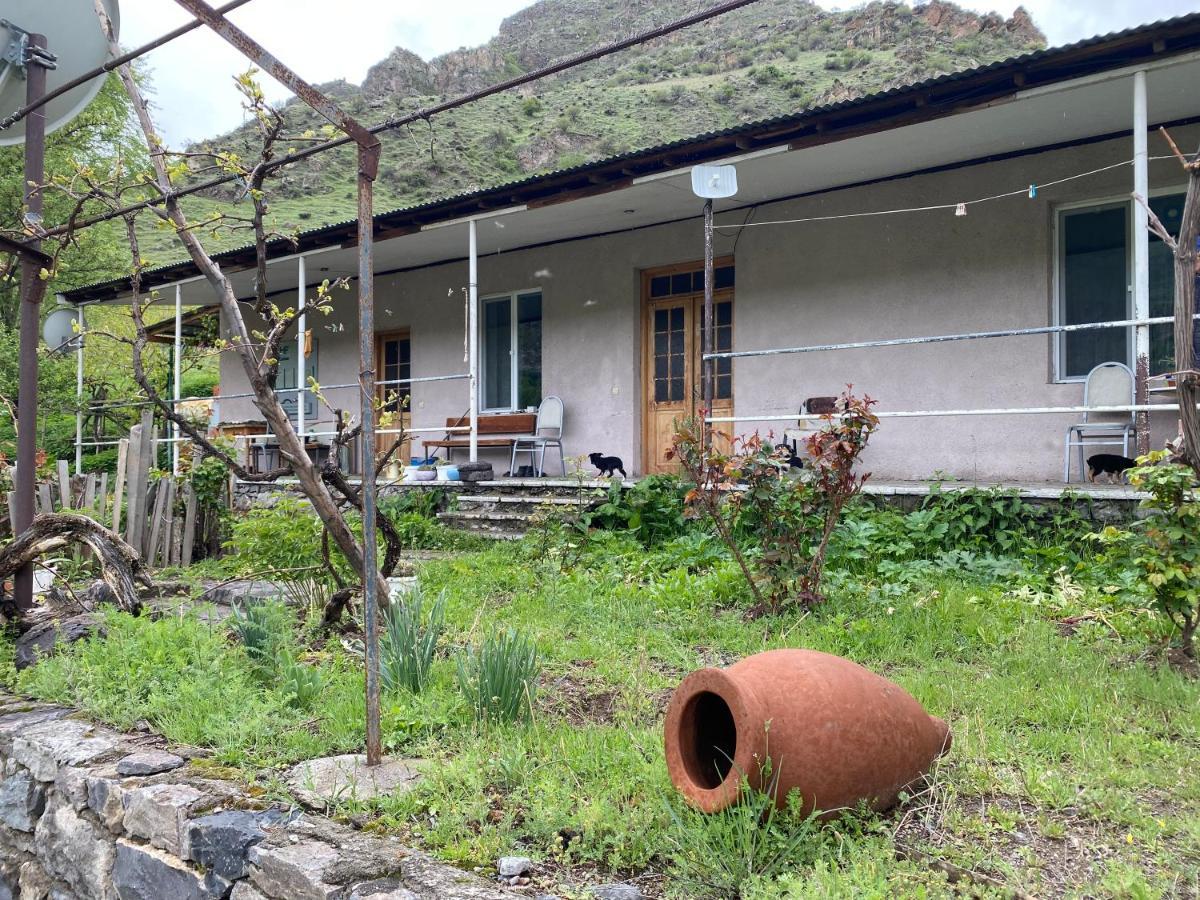 Tirebi Farmhouse Vardzia  Εξωτερικό φωτογραφία