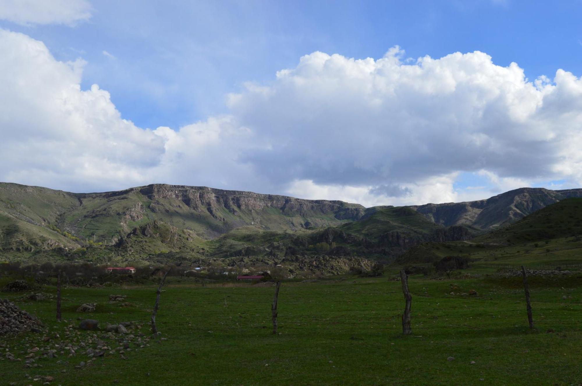 Tirebi Farmhouse Vardzia  Εξωτερικό φωτογραφία